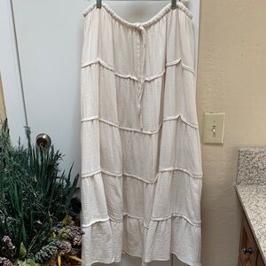 Gilli Cream Tiered A-Line Skirt